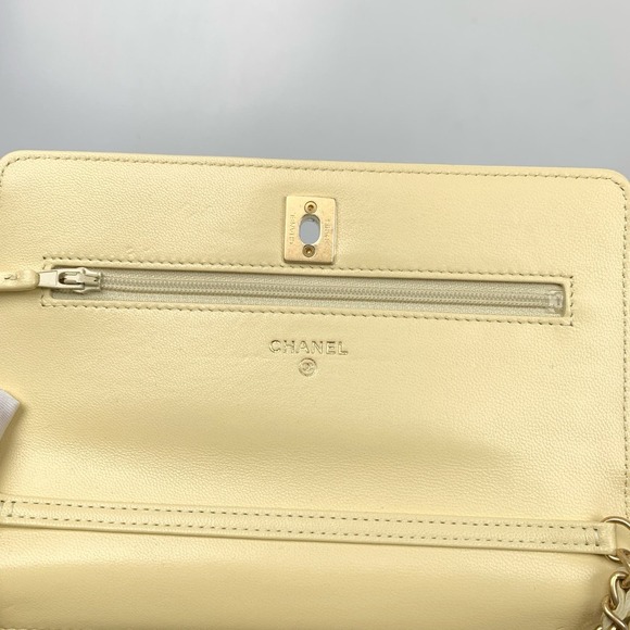 NIB Chanel 21C pearl crush wallet on chain WOC yellow - Picture 10 of 16